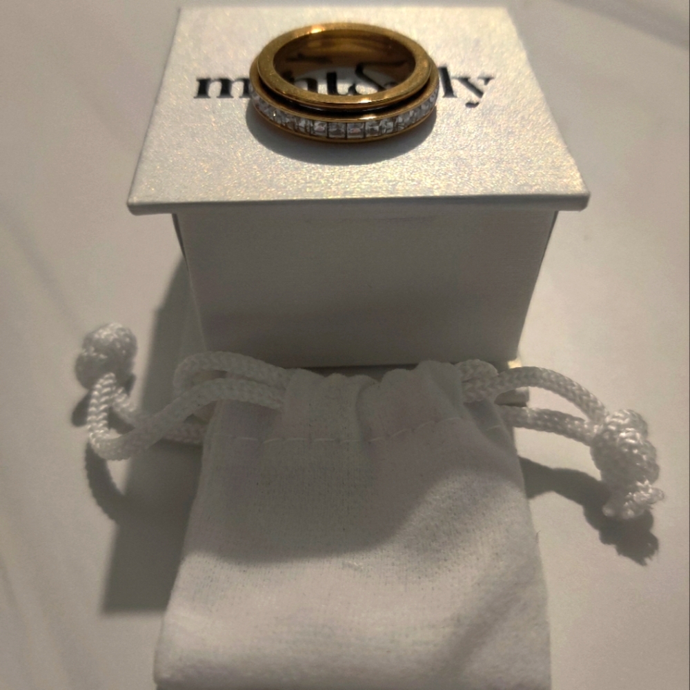 Mint & Lily Crystal Statement Spinning Fidget Ring.